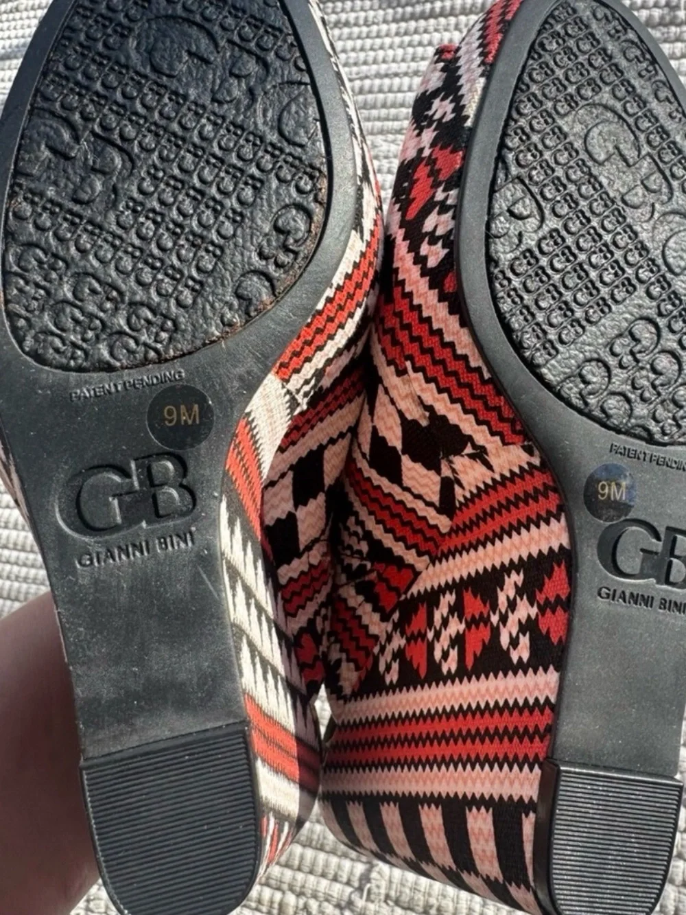 Gianni Bini Geometric Woven Peep Toe Wedge Mules Burnt orange & Black Size 9